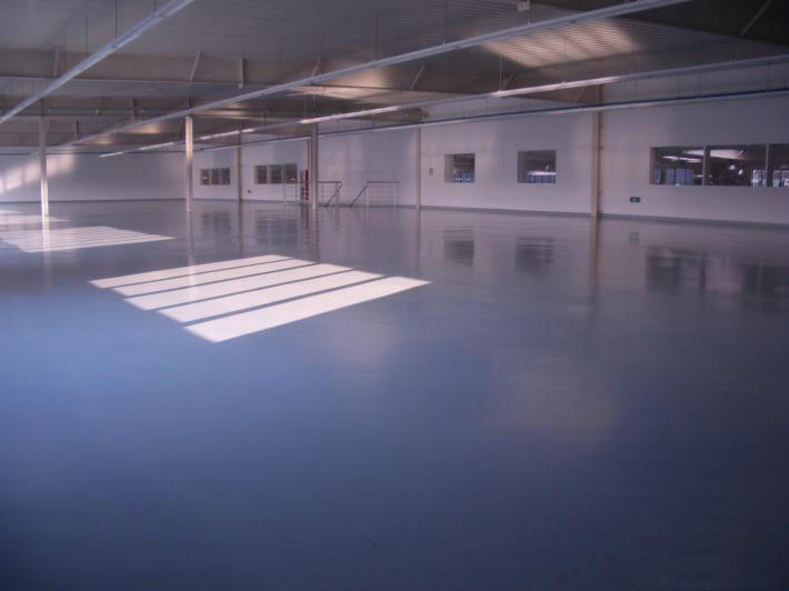 如何選購種類多樣的地坪漆，滄晟給您支招！